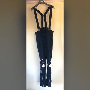 VINTAGE SKI PANTS THAT LOOK LIKE ALMOST NEW